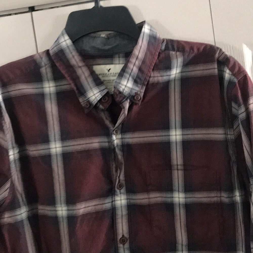 American eagle plaid shirt